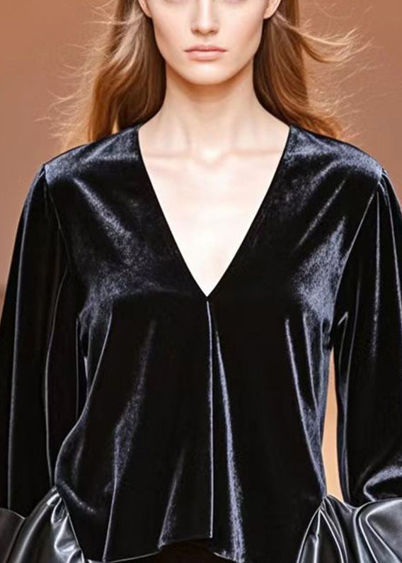 Effortlessly Elegant Top with a Timeless Design