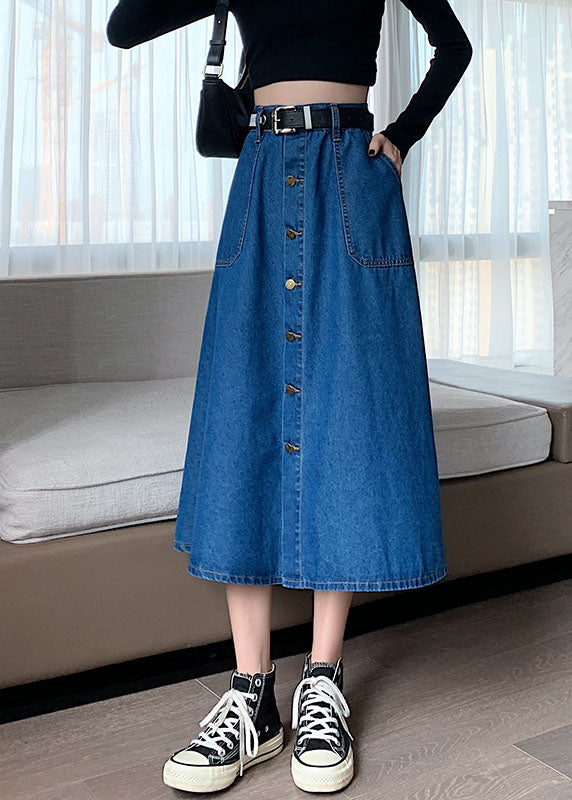 Sophisticated Garment with a Clean Classic Look