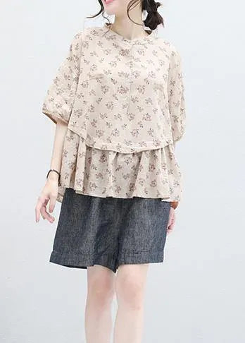 Sophisticated Blouse with a Clean Classic Look