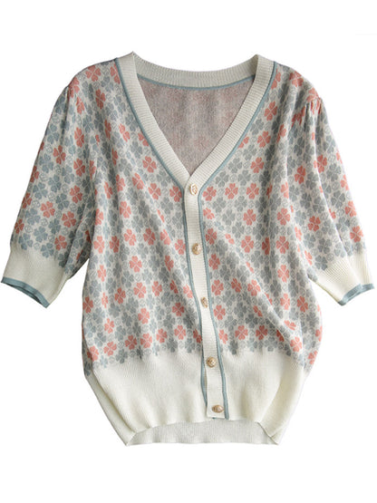 Classic Vintage Cardigan with a Flattering Fit