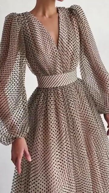 Sophisticated Dress with a Clean Classic Look