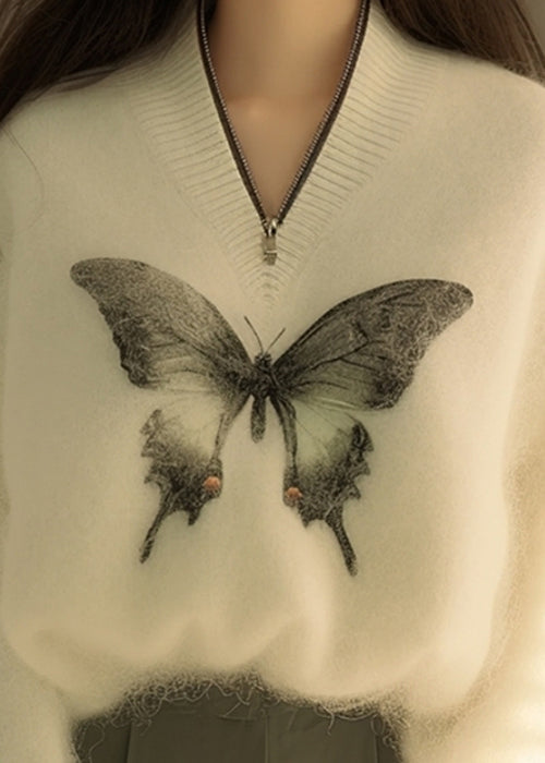 Polished Sweater with an Effortless Classic Look