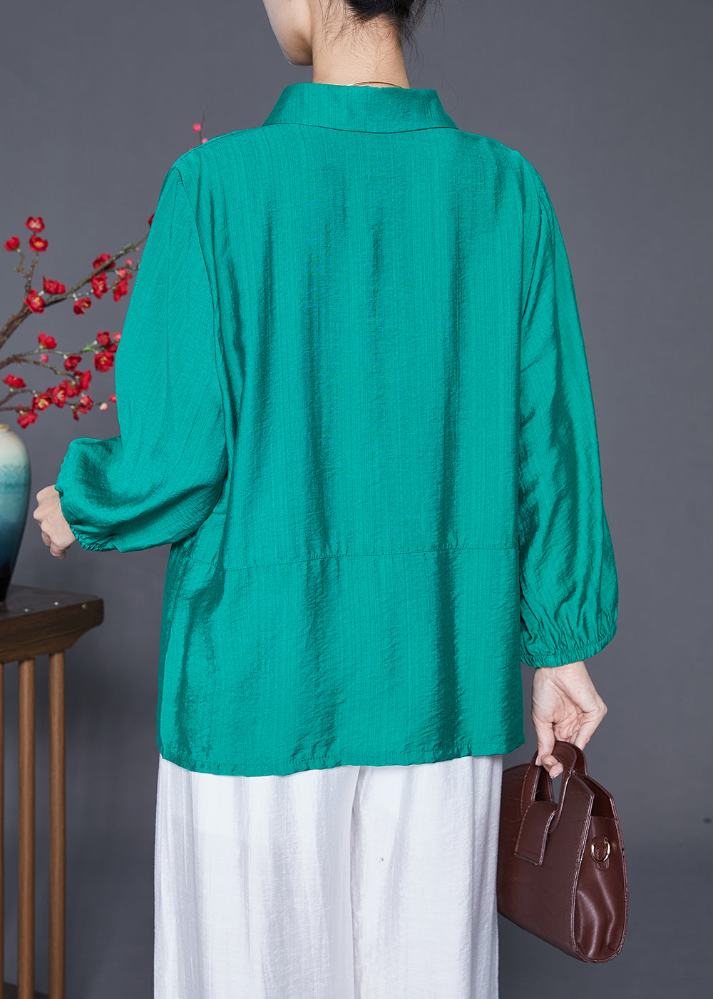 Beautifully Finished Shirt in a Timeless Design