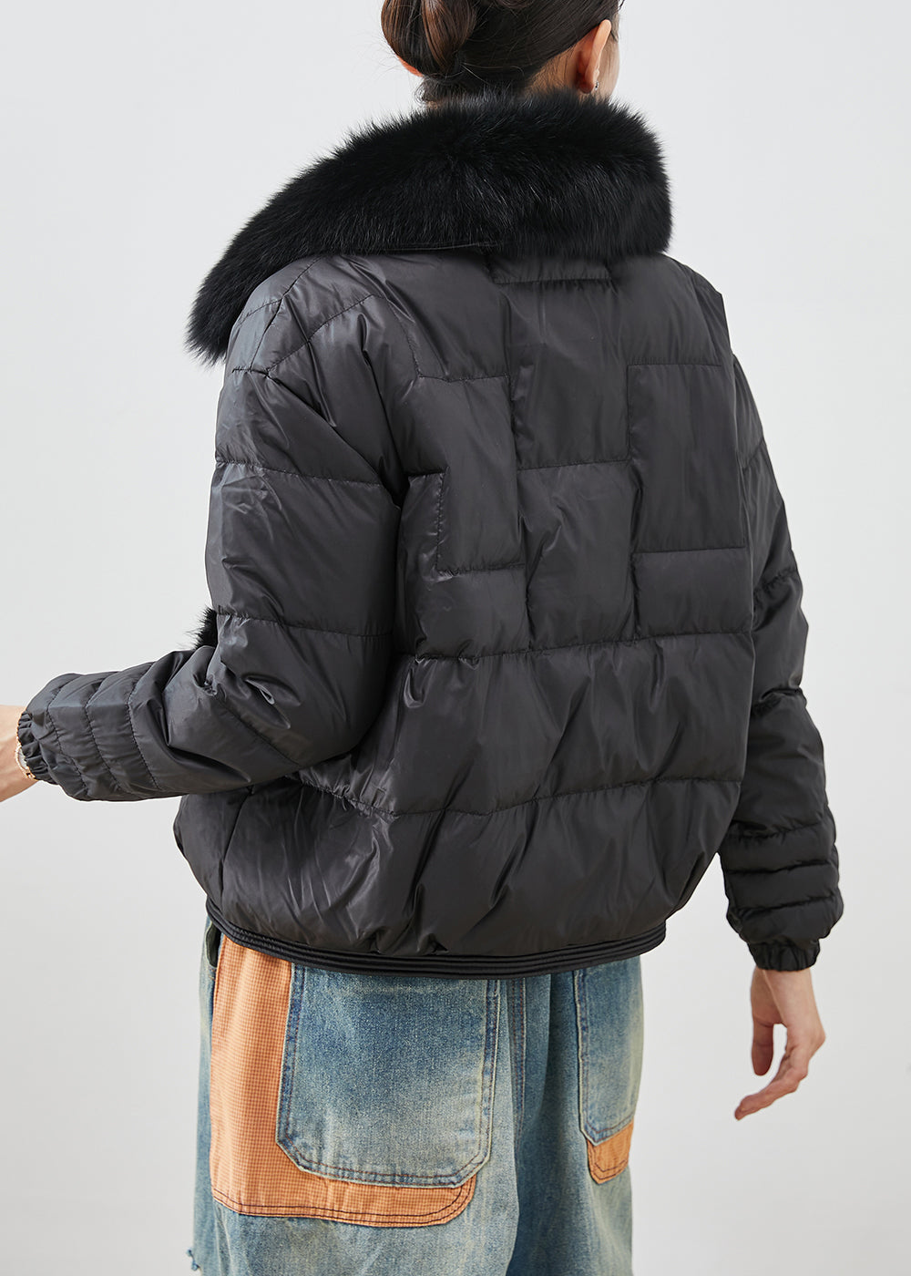 Gracefully Styled Jacket for Any Occasion