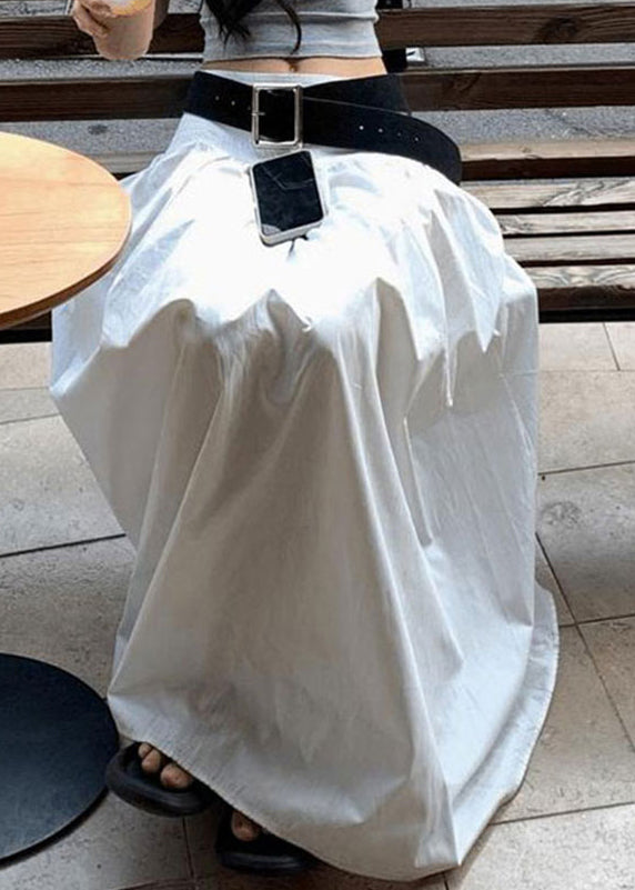 Effortlessly Elegant Garment with a Timeless Design