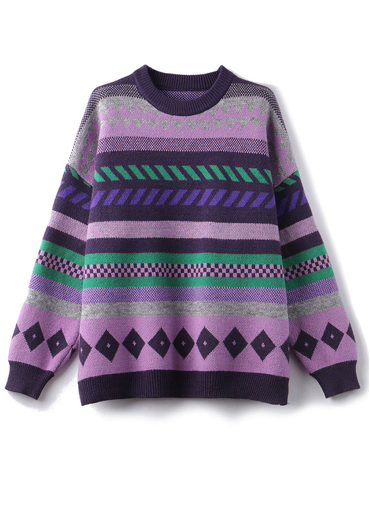 Classic Vintage Sweater with a Flattering Fit