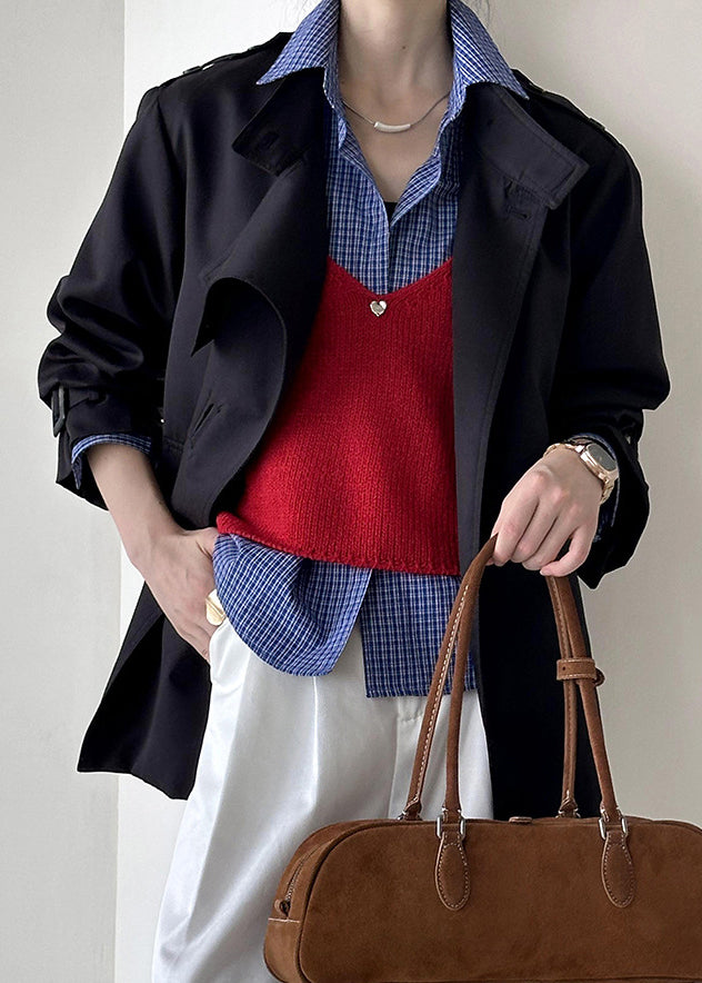 Well Tailored Coat with a Graceful Silhouette