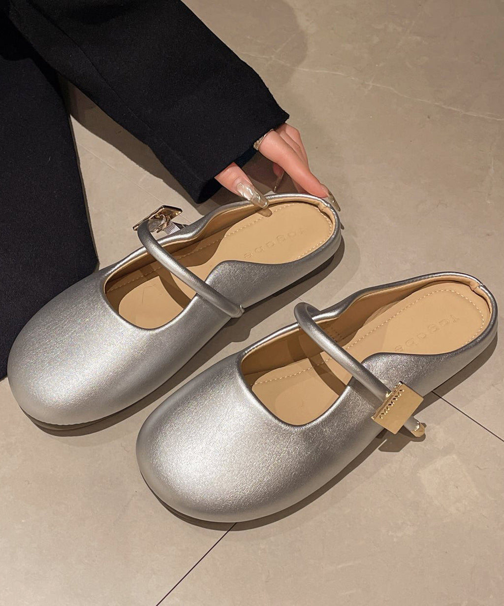 Chic Orthopedic Sandals with Unique Design