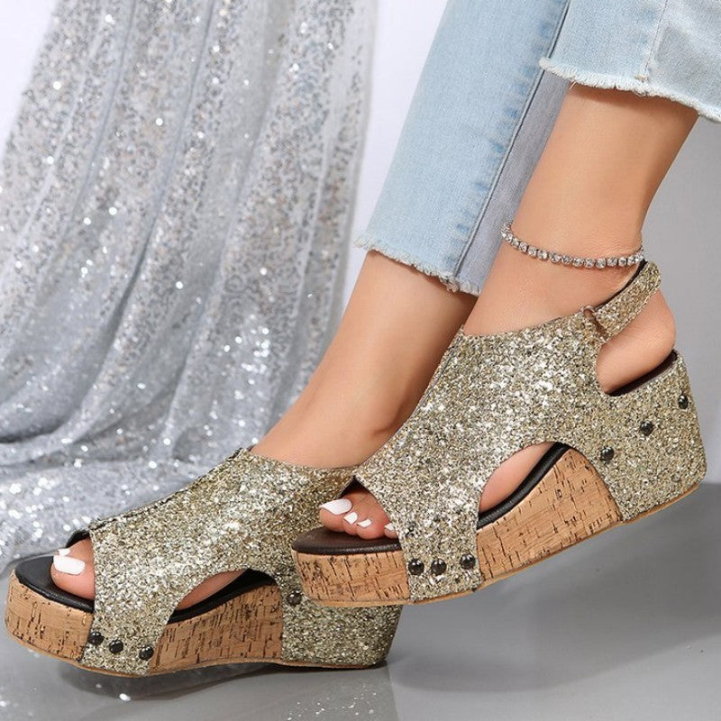 Chic Orthopedic Shoes with Unique Design