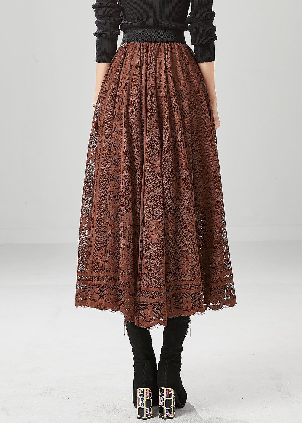 Well Tailored Garment with a Graceful Silhouette