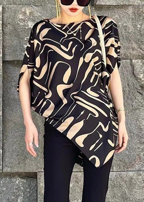 Sophisticated Blouse with a Clean Classic Look