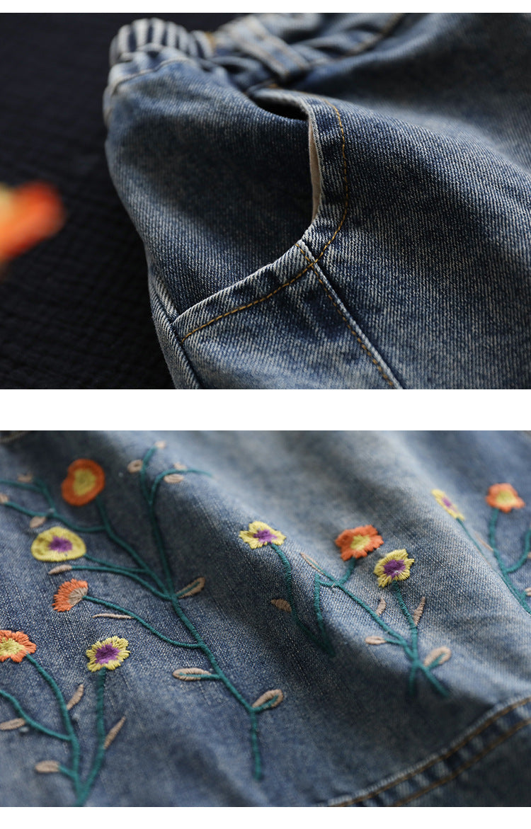 Effortlessly Elegant Garment with a Timeless Design