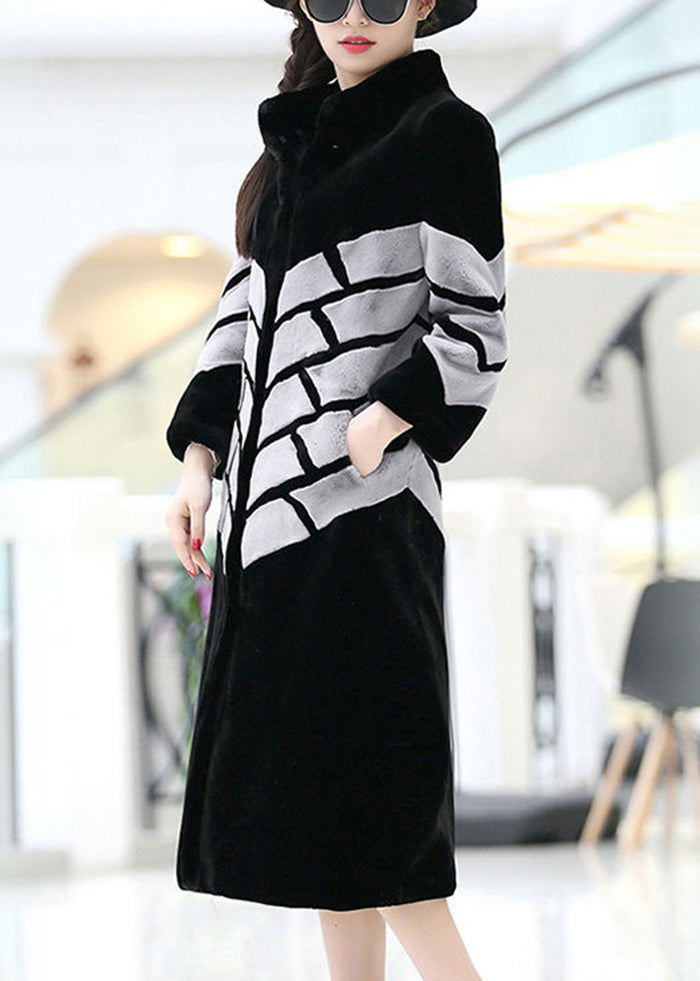 Well Tailored Jacket with a Graceful Silhouette