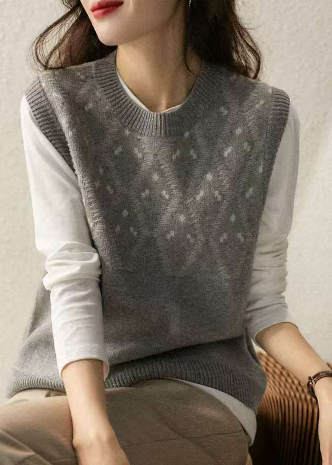 Classic Vintage Garment with a Flattering Fit