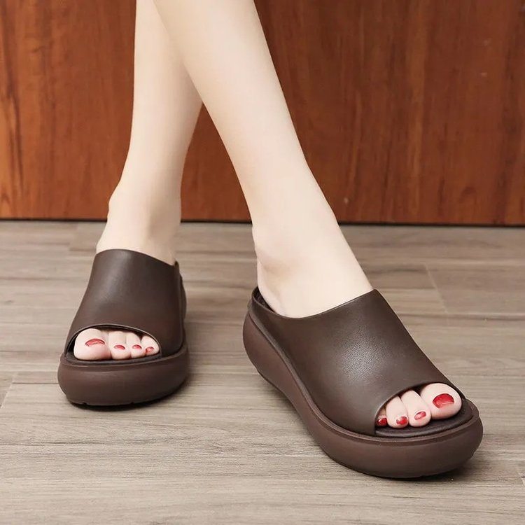 Beautifully Crafted Orthopedic Sandals