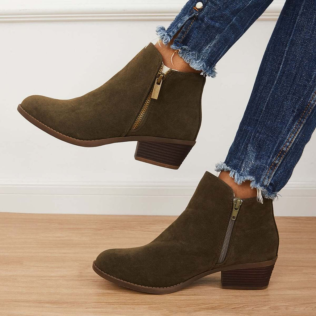 Chic Orthopedic Boots with Unique Design