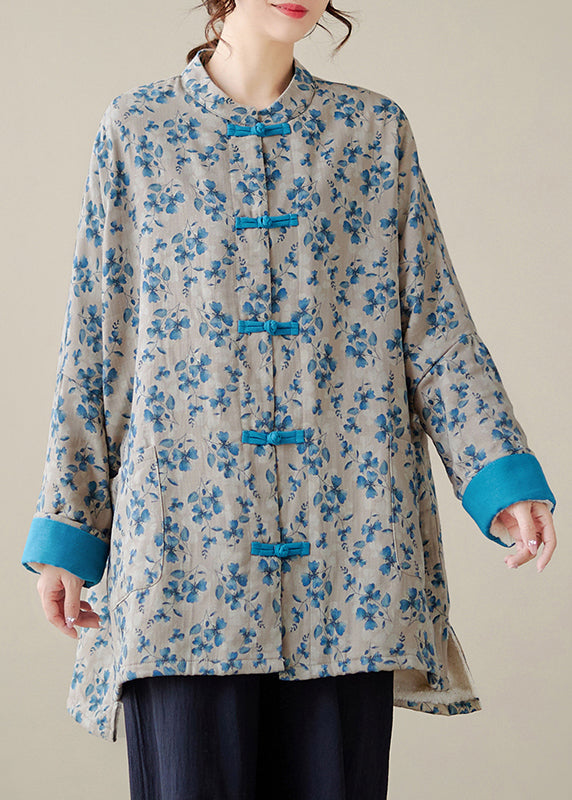 Gracefully Styled Coat for Any Occasion