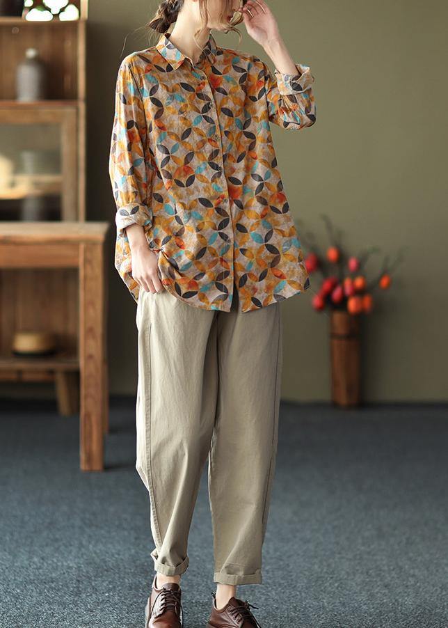 Well Tailored Blouse with a Graceful Silhouette