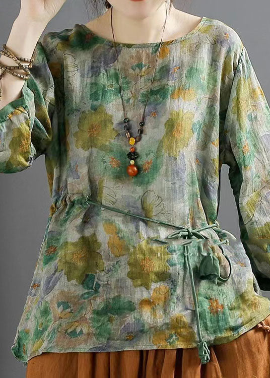 Classic Vintage Top with a Flattering Fit