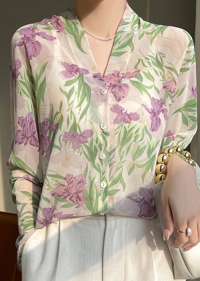 Polished Blouse with an Effortless Classic Look