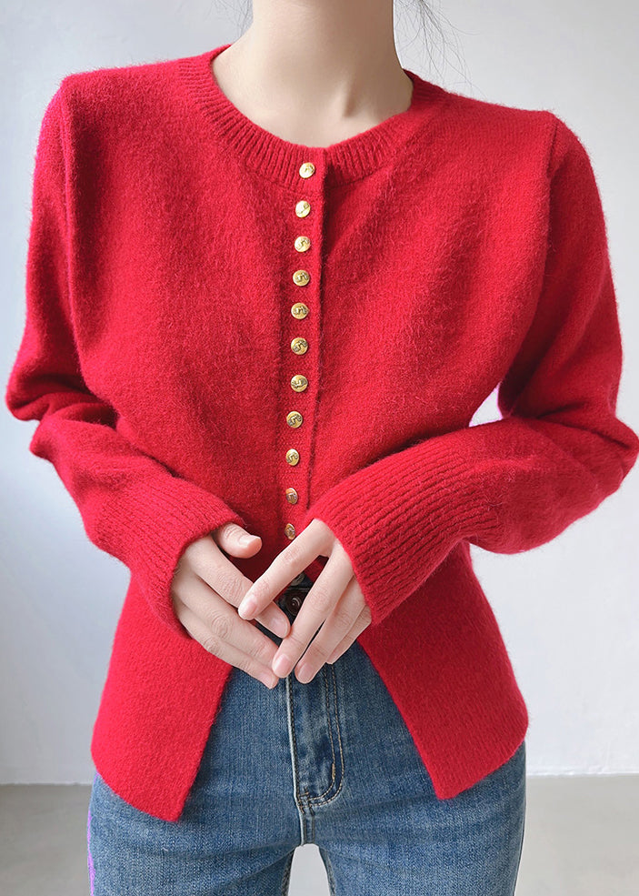 Classic Vintage Top with a Flattering Fit