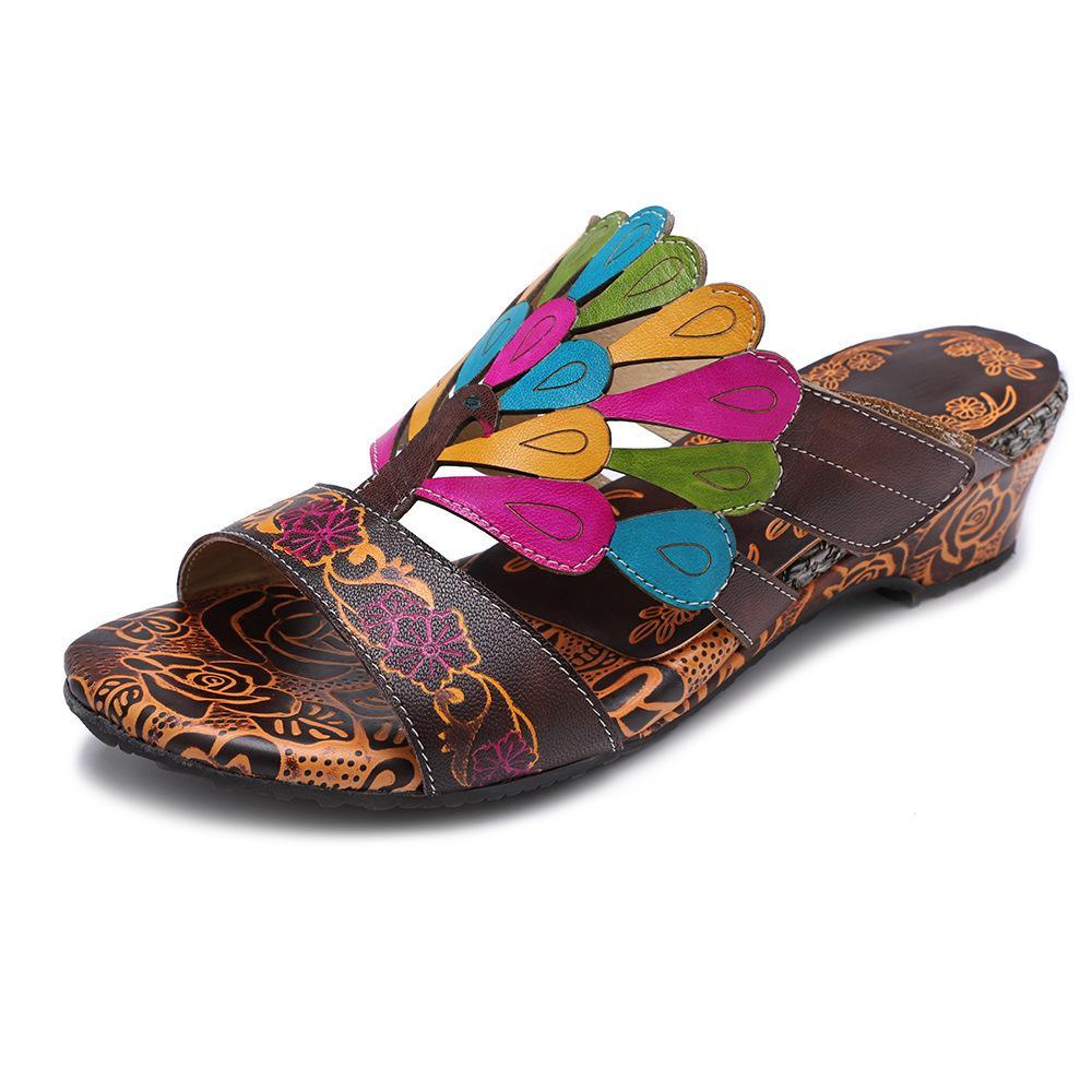 Chic Orthopedic Sandals with Unique Design
