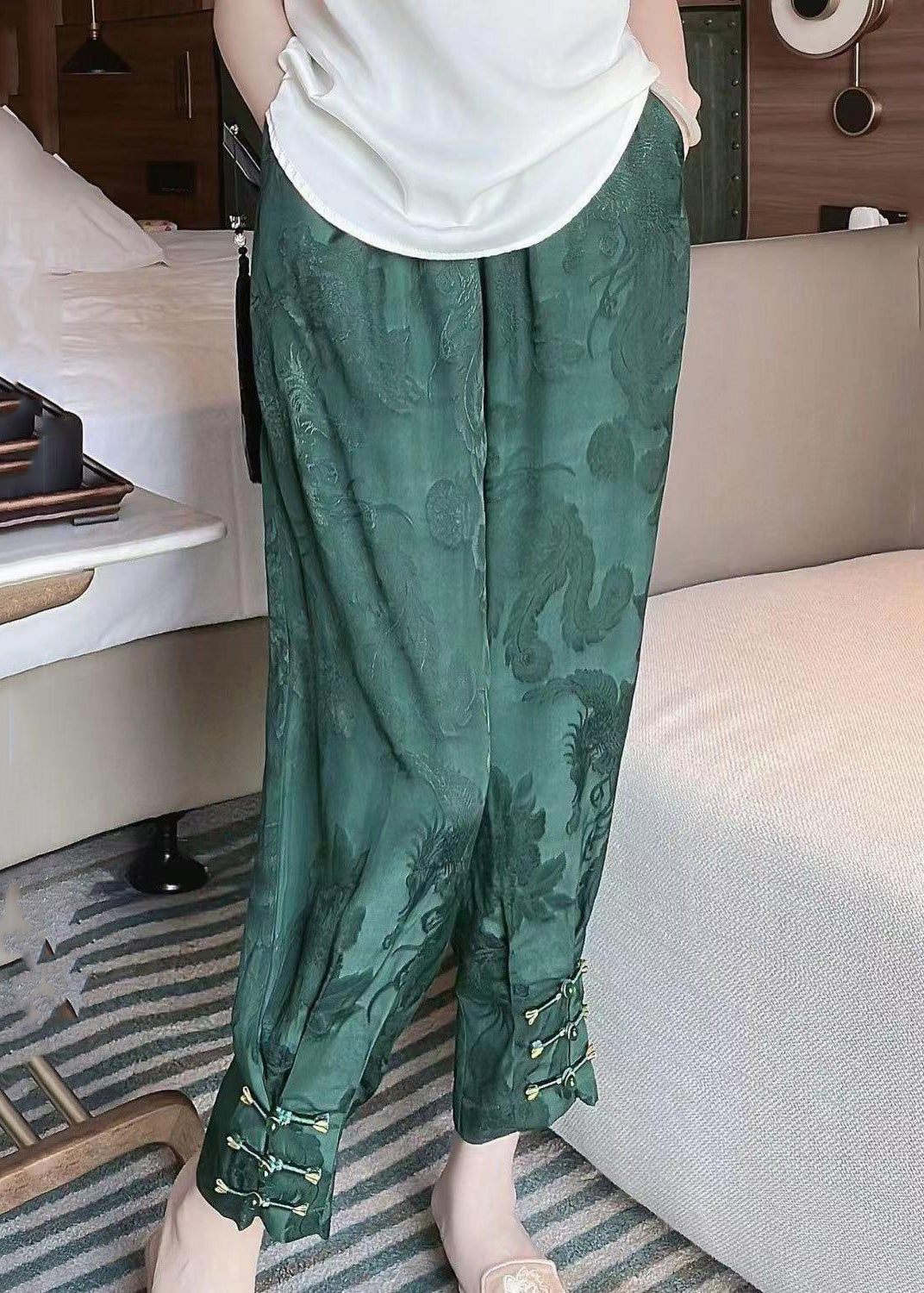 Sophisticated Pants with a Clean Classic Look