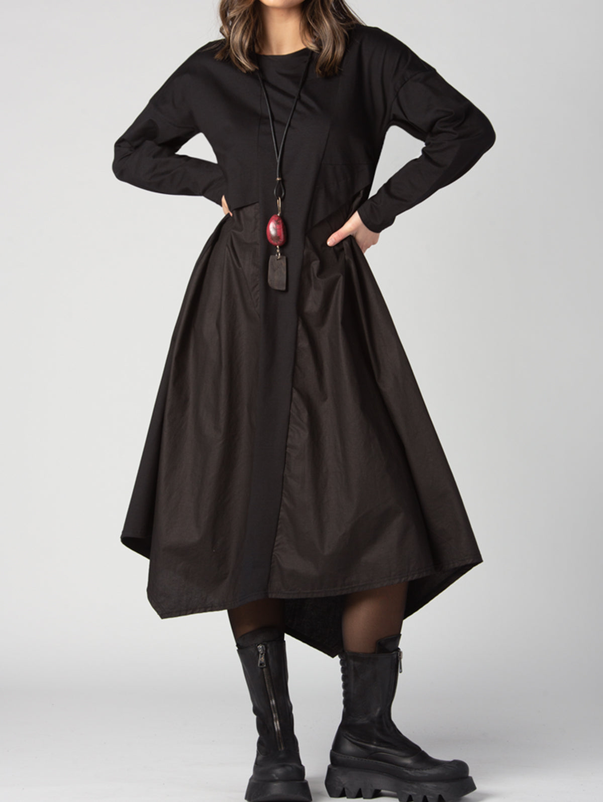 Classic Vintage & Enduringly Stylish Dress