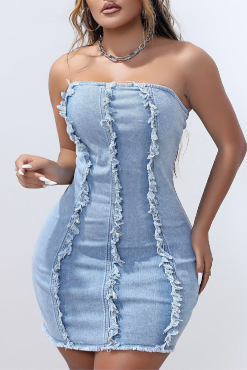 Gracefully Styled Dress for Any Occasion
