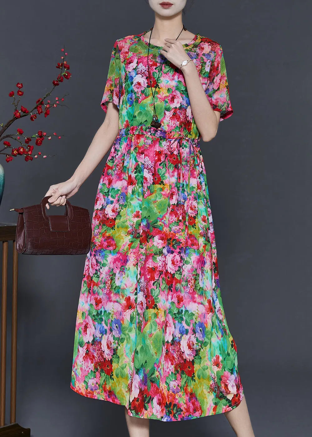 Beautifully Crafted Dress in a Classic Style