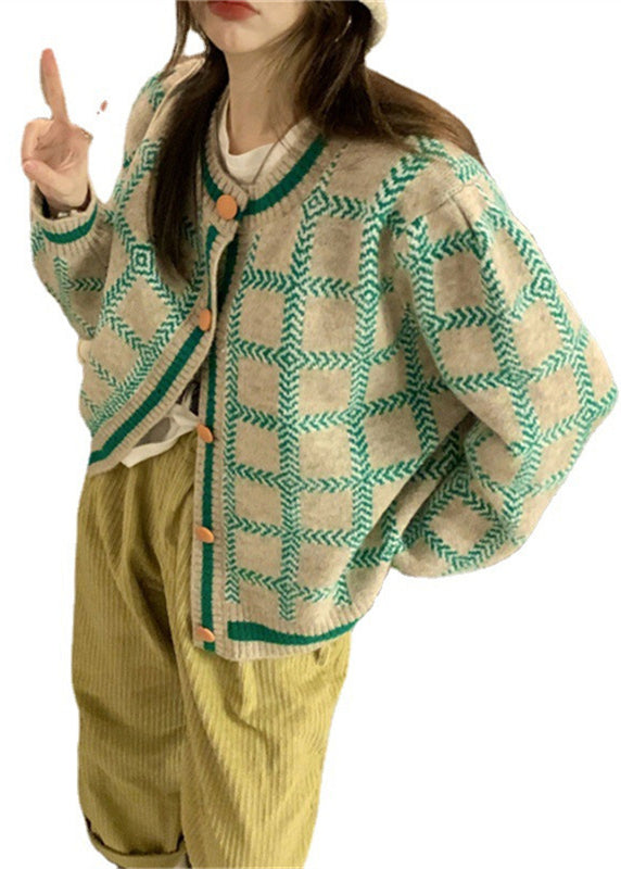 Elegantly Styled Coat for Everyday Wear