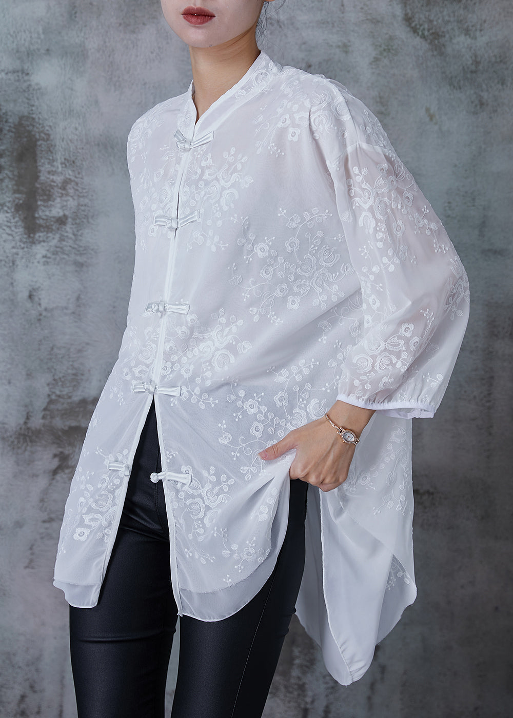 Beautifully Finished Shirt in a Timeless Design
