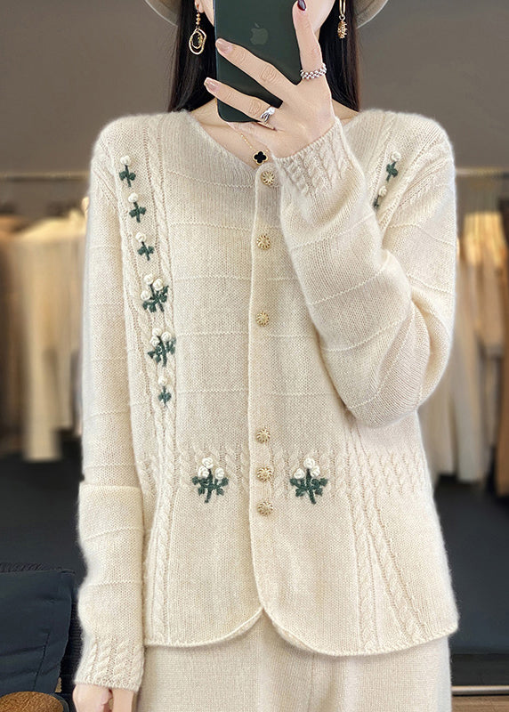 Beautifully Crafted Coat in a Classic Style