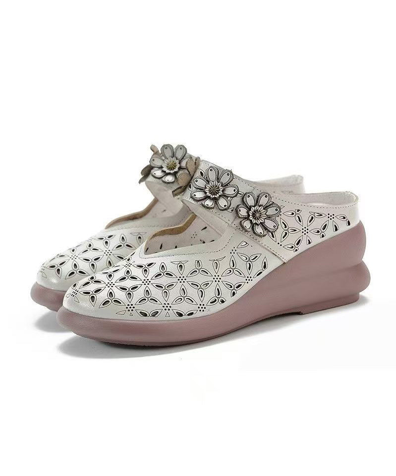 Graceful Orthopedic Sandals for Modern Look