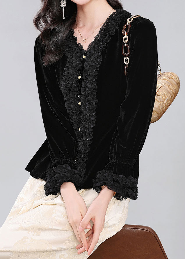 A Vintage Style Shirt with Delicate Timeless Details