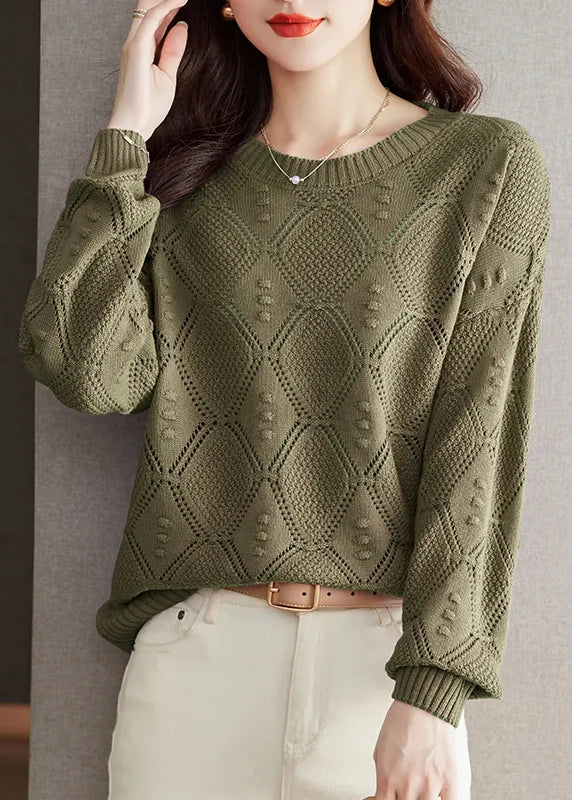 Classic Vintage Top with a Flattering Fit