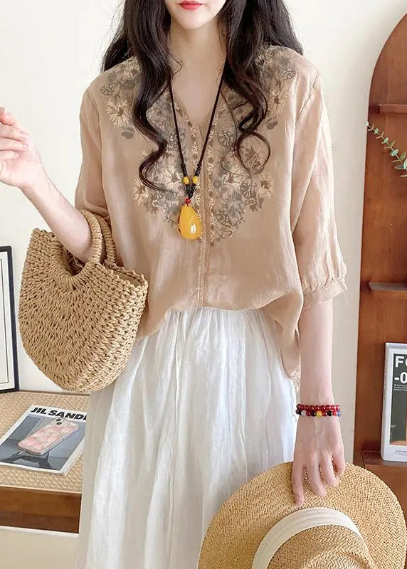 Effortlessly Elegant Shirt with a Timeless Design
