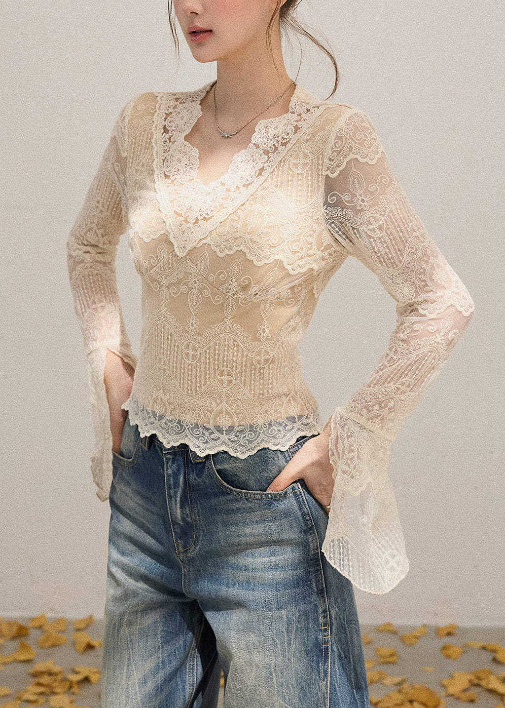 Effortlessly Elegant Shirt with a Timeless Design
