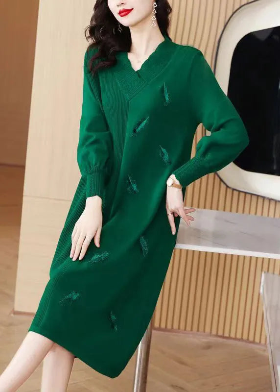 Beautifully Finished Sweater in a Timeless Design