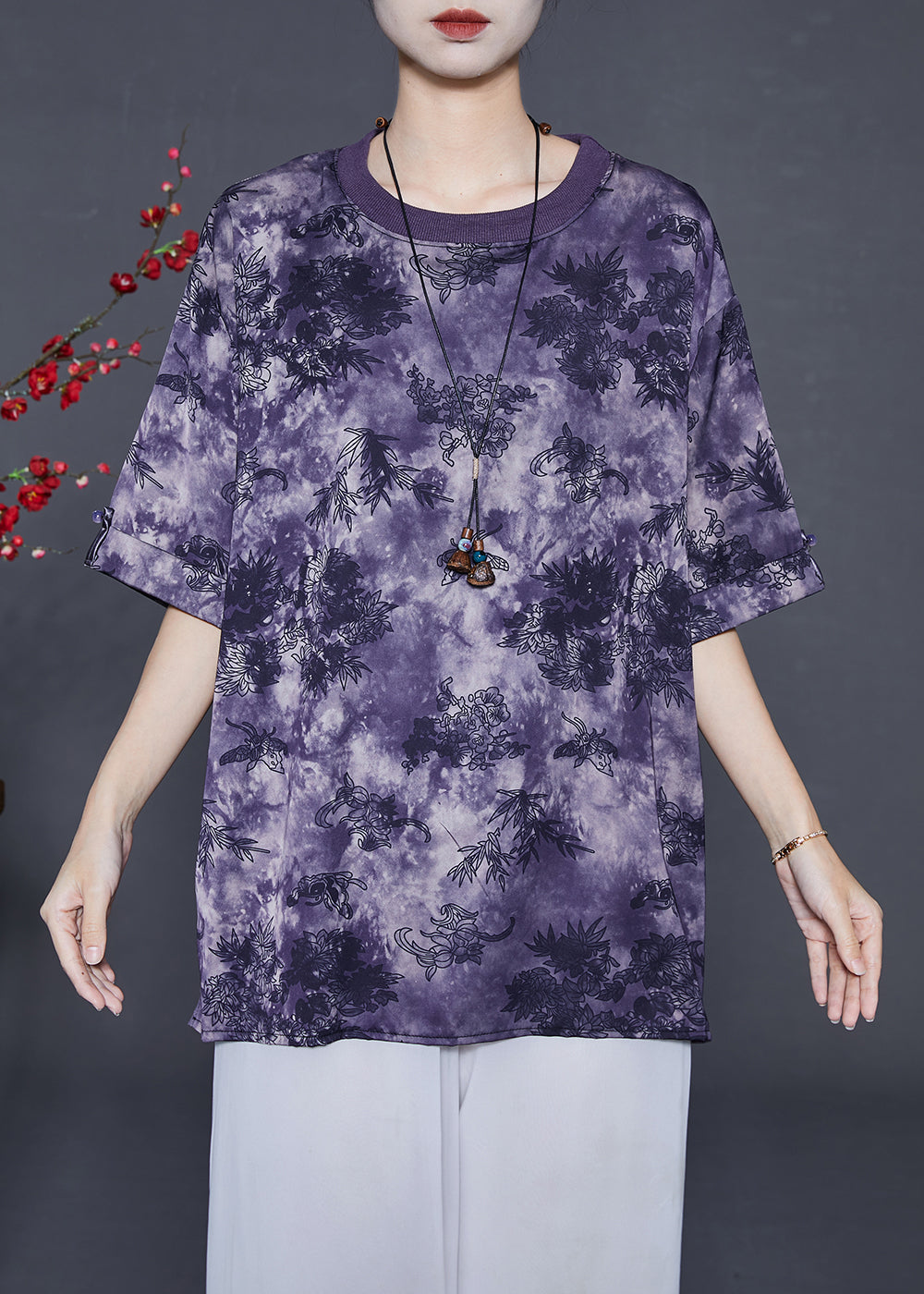 Beautifully Finished Top in a Timeless Design