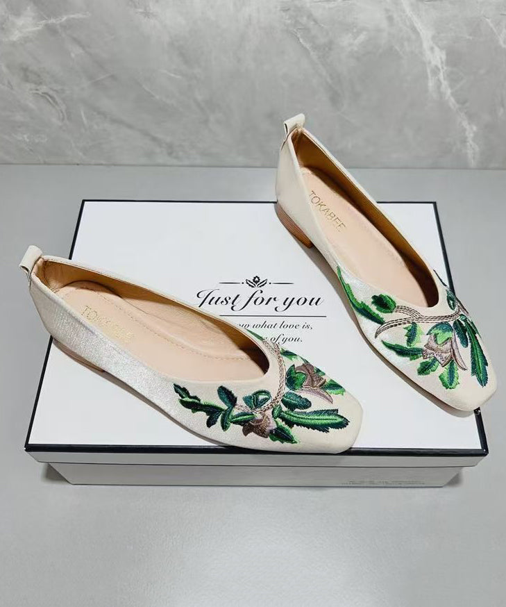 Classic Orthopedic Shoes with Timeless Style