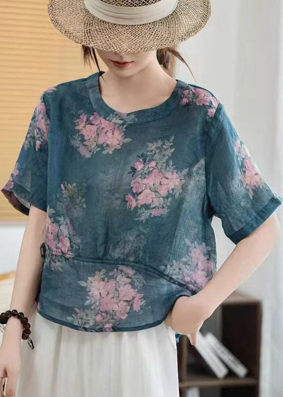 Effortlessly Elegant Shirt with a Timeless Design