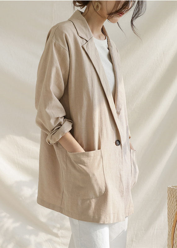 Effortlessly Elegant Coat with a Timeless Design