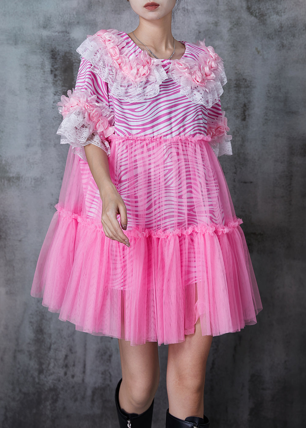 Gracefully Styled Dress for Any Occasion
