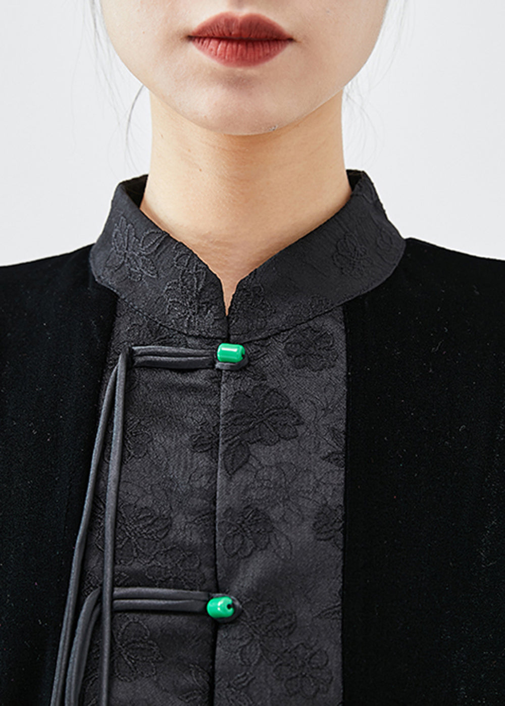 Elegantly Styled Coat for Everyday Wear