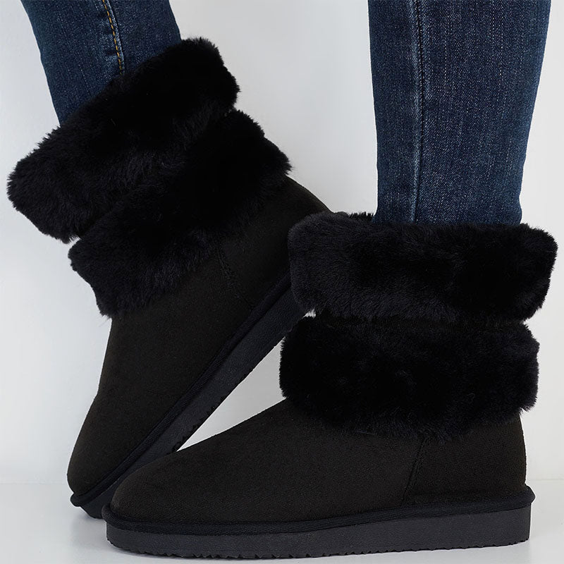 Graceful Orthopedic Boots for Modern Look