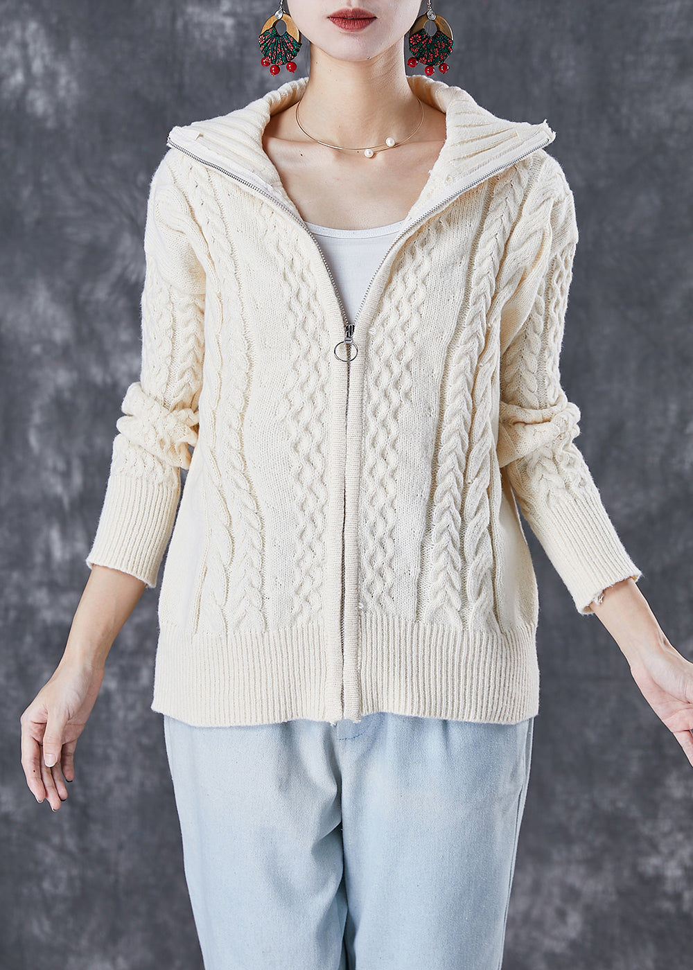 Gracefully Styled Coat for Any Occasion