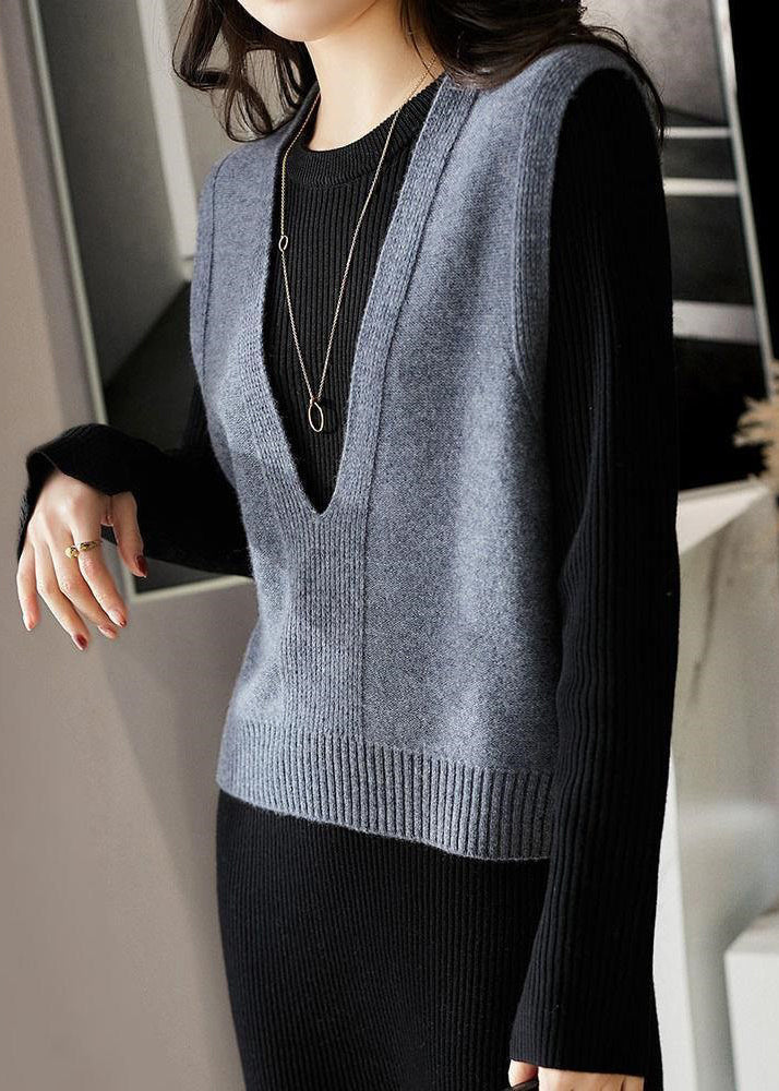 Well Tailored Coat with a Graceful Silhouette