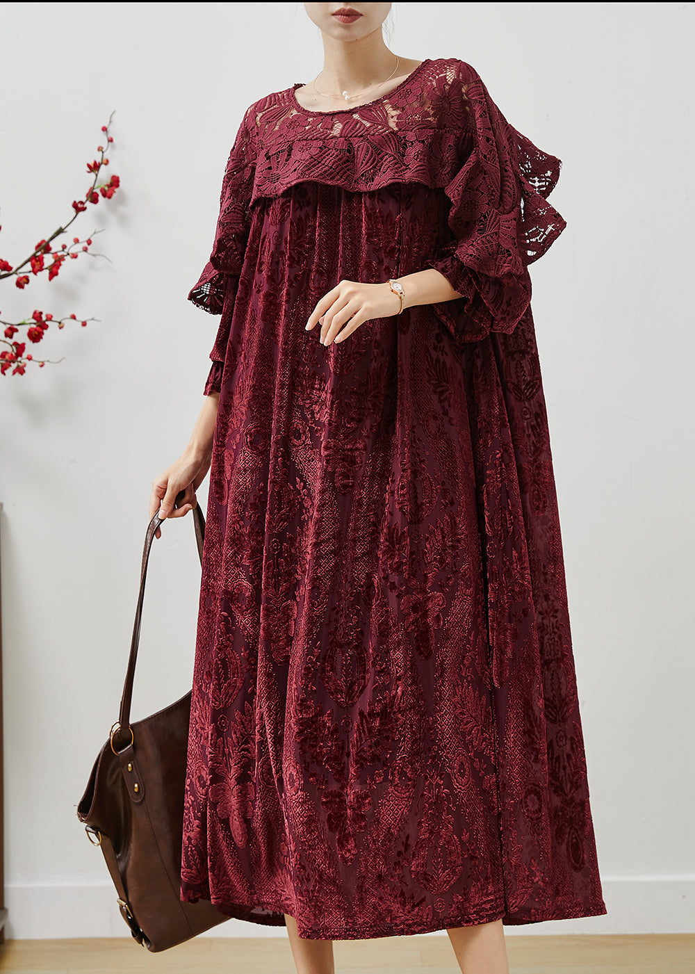 Beautifully Crafted Dress in a Classic Style
