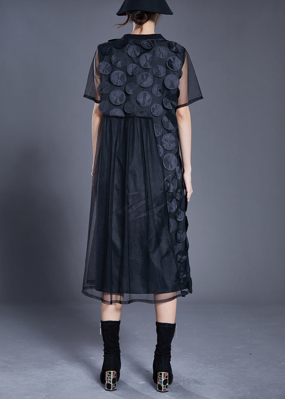 Sophisticated Dress with a Clean Classic Look